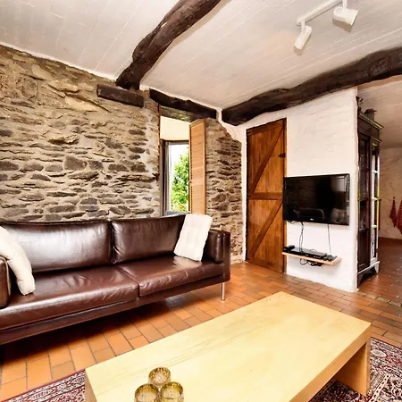 Romantic House In The Ardennes, Cleaning Included Vakantiehuis *