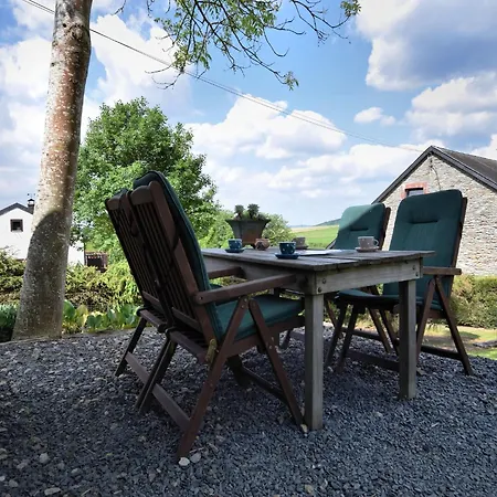 Romantic House In The Ardennes, Cleaning Included Berismenil